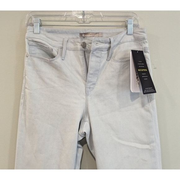🆕 Athleta Sculptek Skinny Crop Jeans in Glacier Wash Size 6 - Picture 2 of 8